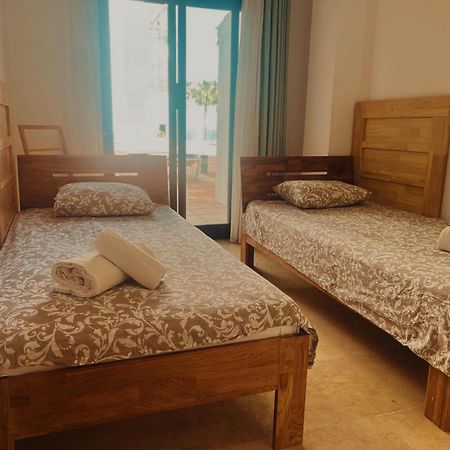 Beach Apartment In La Duquesa Marina Castillo de Sabinillas Bagian luar foto